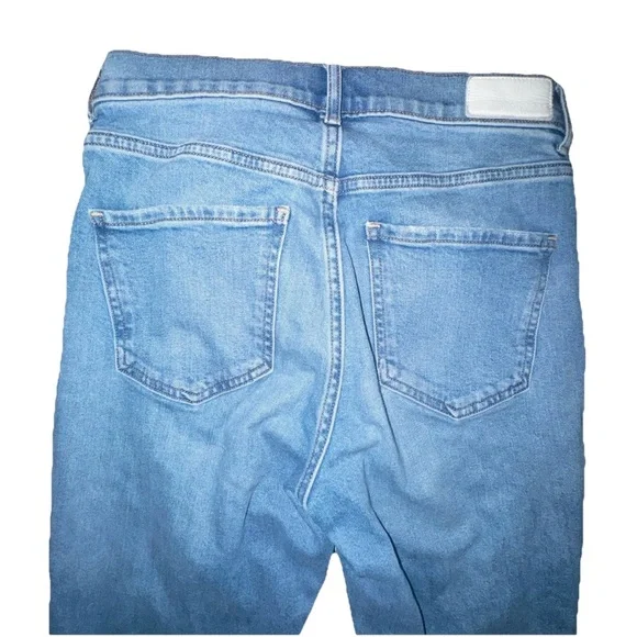 Express Jeans Women’s Size 2R High Rise Seamed Festival Flare Light Wash - Picture 4 of 8